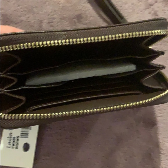 Laila Rowe Wristlet new with Tag - Picture 3 of 3
